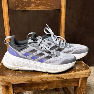 Adidas Women’s Gray and Purple Athletic Shoes